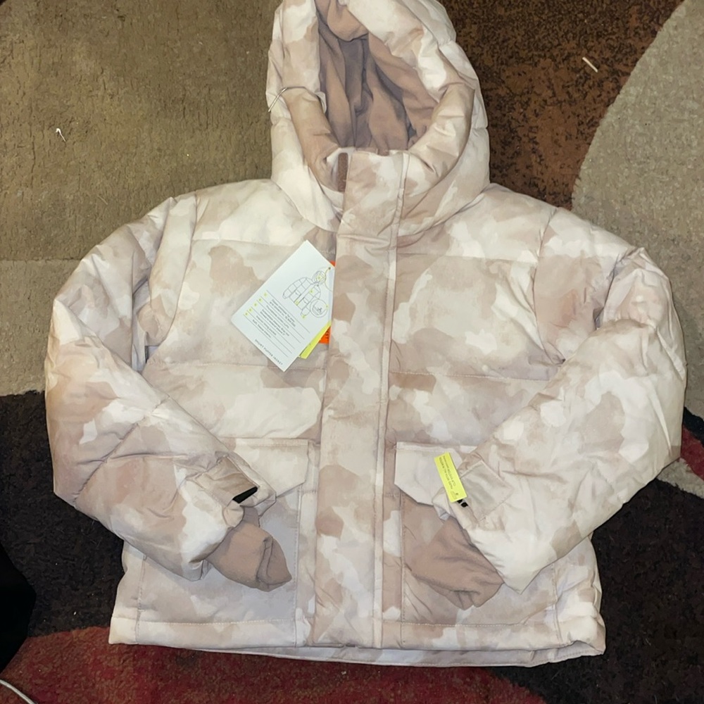 Girls winter coat size Small 6/7 NWT $15